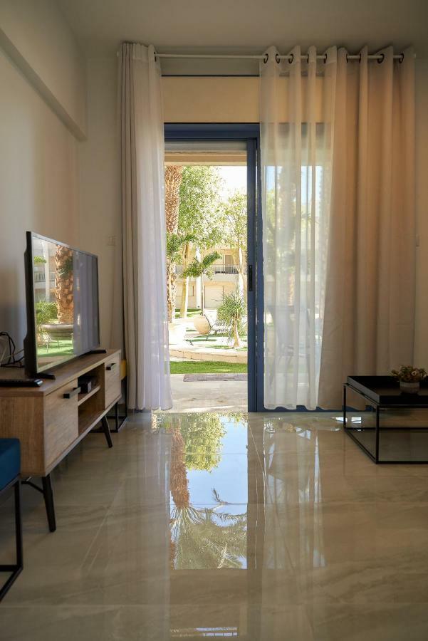 شقة דירת גן פונה לבריכה - Pool Garden View إيلات المظهر الخارجي الصورة